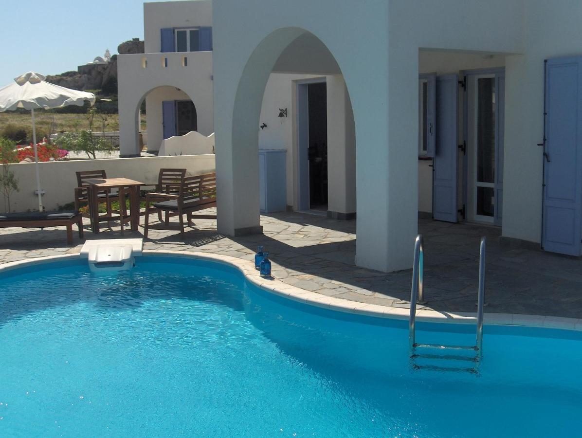 Villa Arusha Kamari  Ngoại thất bức ảnh